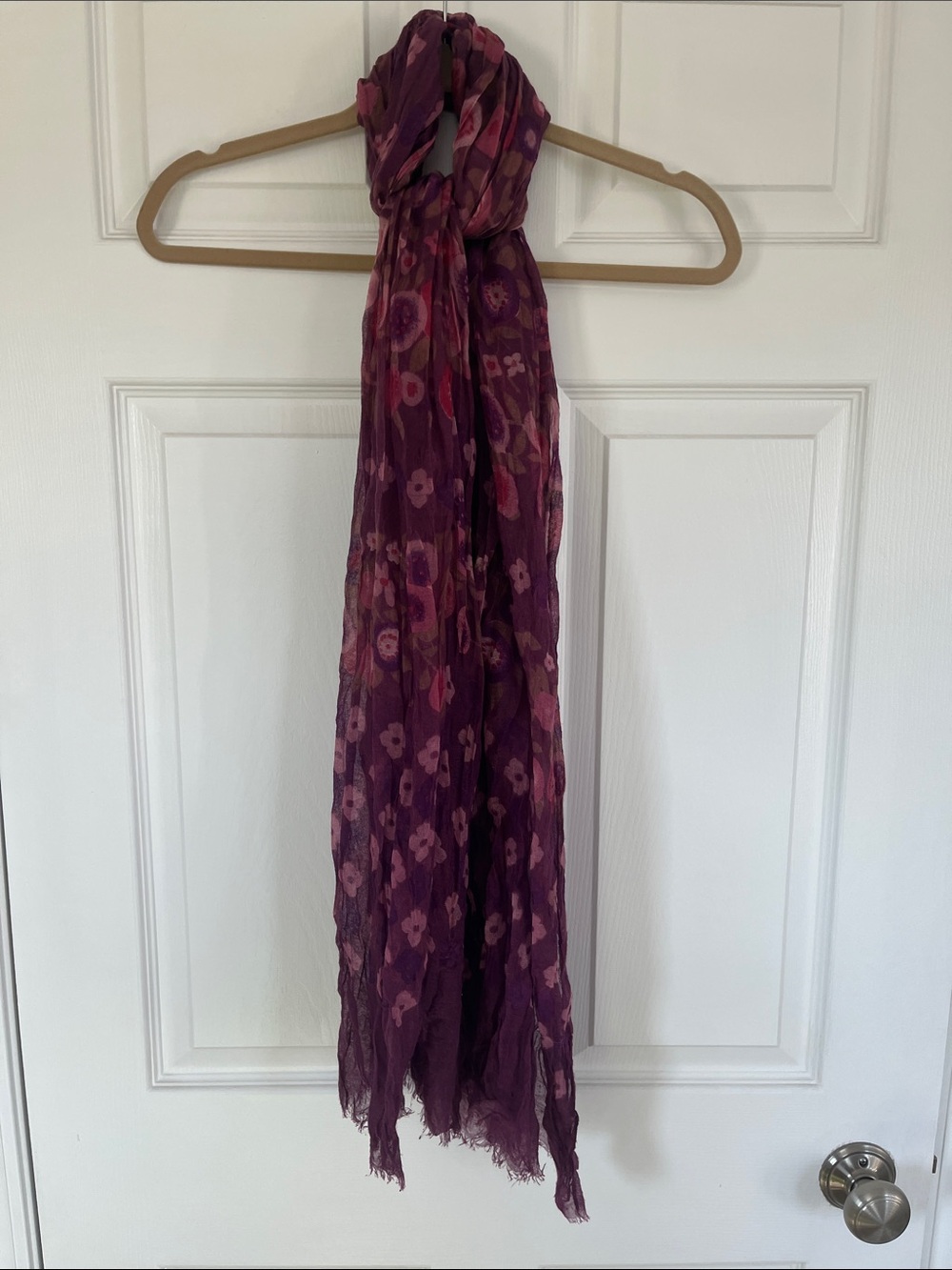Women's Floral Purple Scarf - Lightweight Fashion Accessory